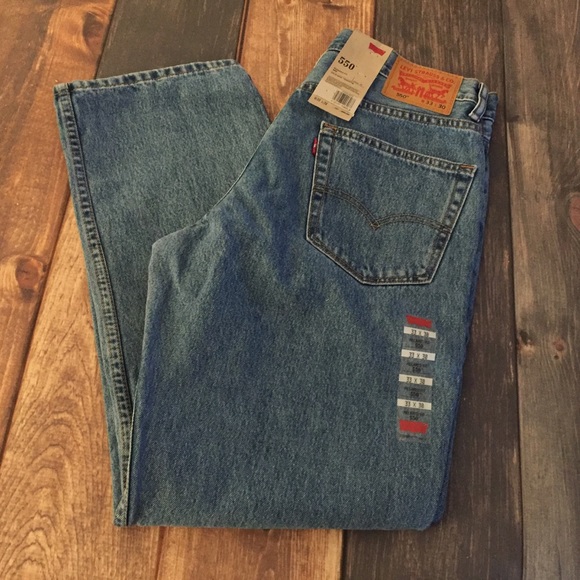 Levi's Other - NWT Men’s 550 Levi’s✨Relaxed Fit ✨Tapered Leg